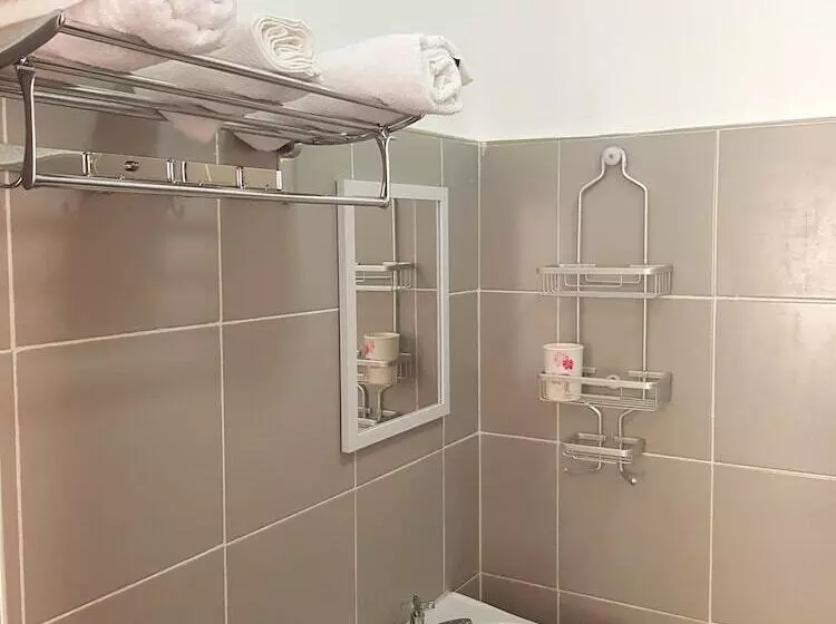 Majatalo Country Corner Guest House