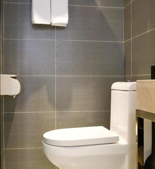 Four Seasons To Shu Hotel