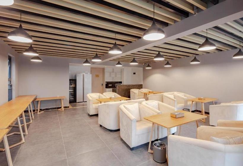 Four Seasons To Shu Hotel