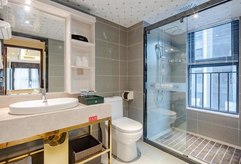 Four Seasons To Shu Hotel