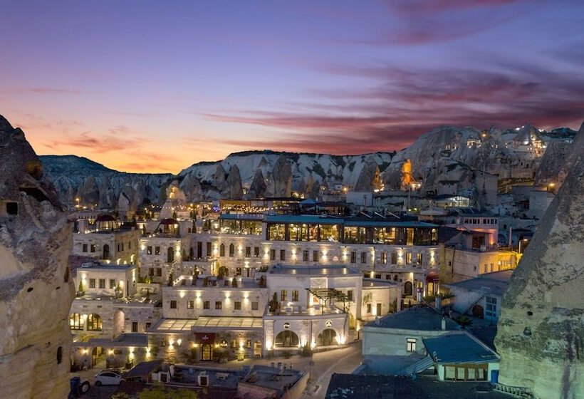 هتل Carus Cappadocia