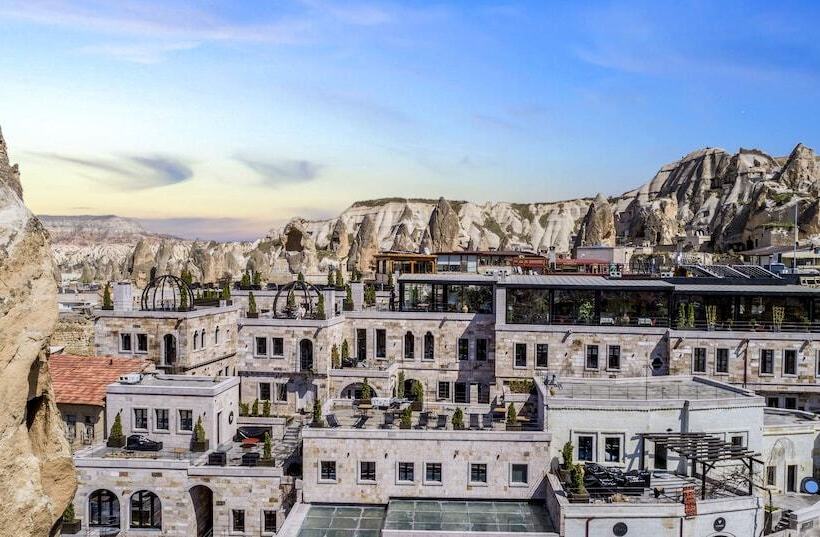 هتل Carus Cappadocia