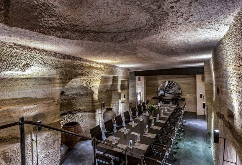 هتل Carus Cappadocia