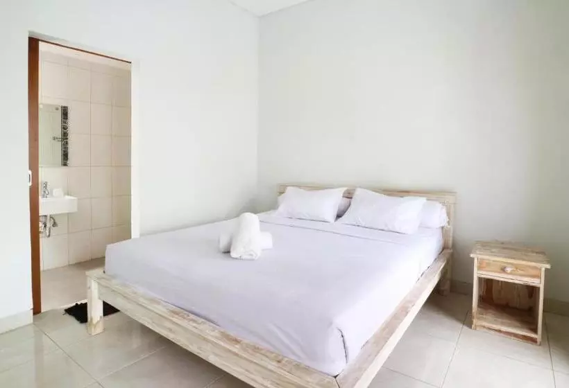 ホテル Aghasvina Guesthouse Canggu