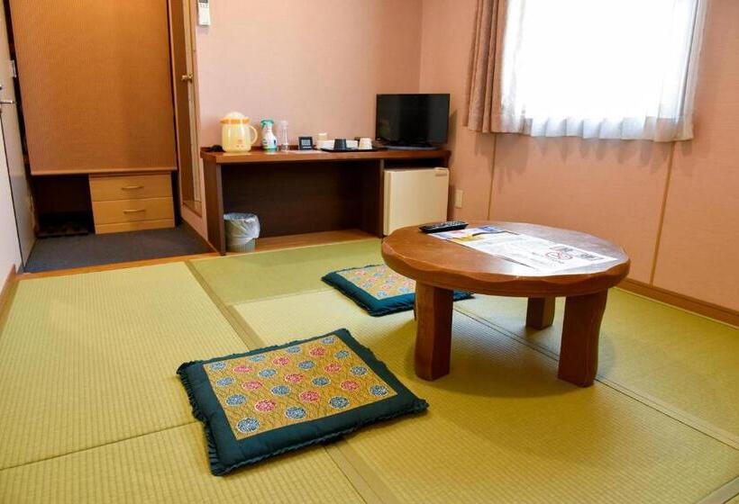 בית מלון כפרי Palms Tenmonkan