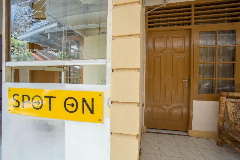 فندق صغير Spot On 1894 Khanida