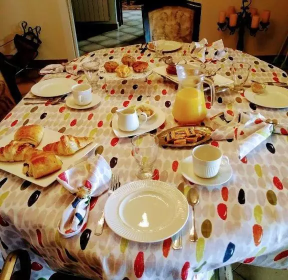 تختخواب و صبحانه Corsica Fiurita