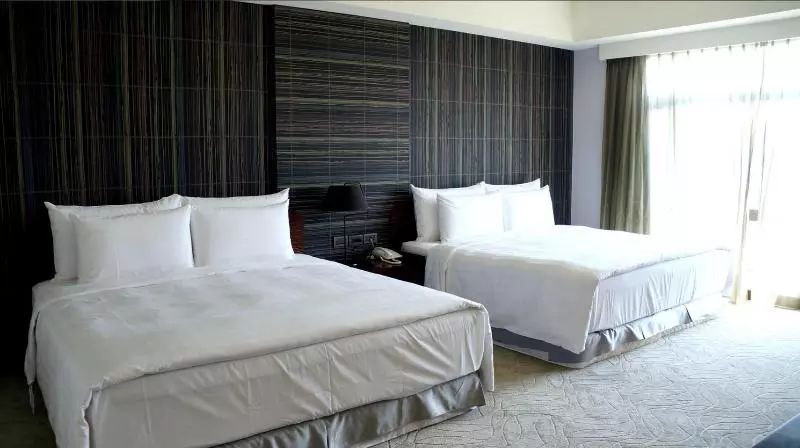 هتل Dozen Park Kenting