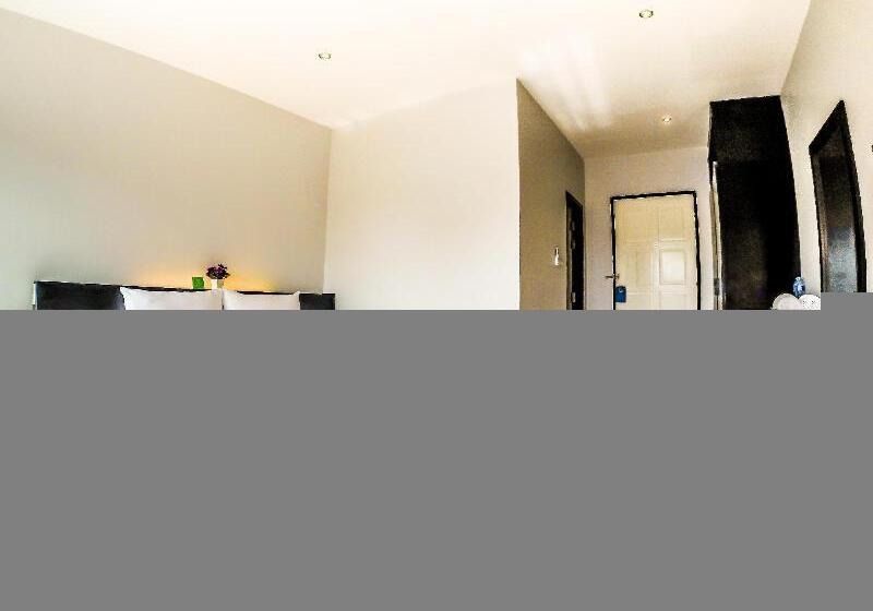 호텔 My Place Phuket Airport Mansion