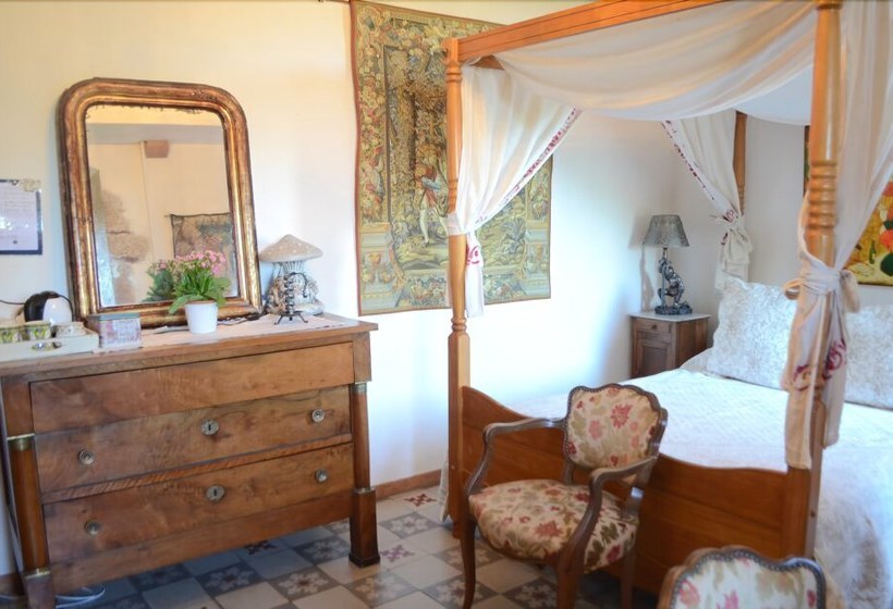 פנסיון Le Grenier A Sel