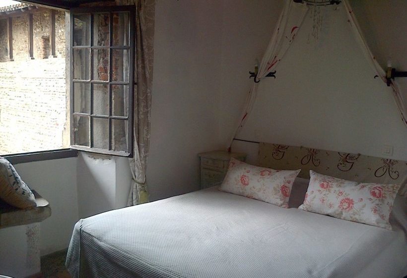 פנסיון Le Grenier A Sel