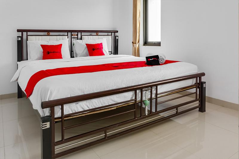بنسيون Reddoorz Near Jawa Timur Park 3