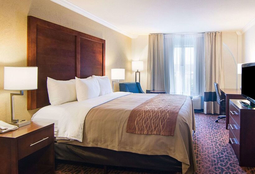فندق Comfort Inn & Suites Houston Key Katy