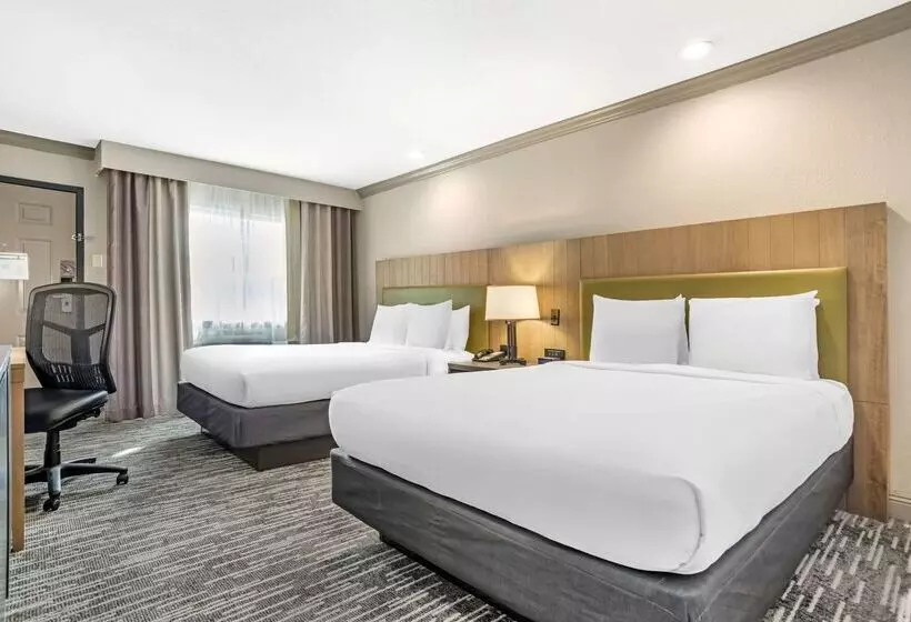 هتل Country Inn & Suites By Radisson, Metairie New Orleans , La