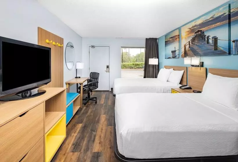 ホテル Days Inn By Wyndham Pensacola I 10