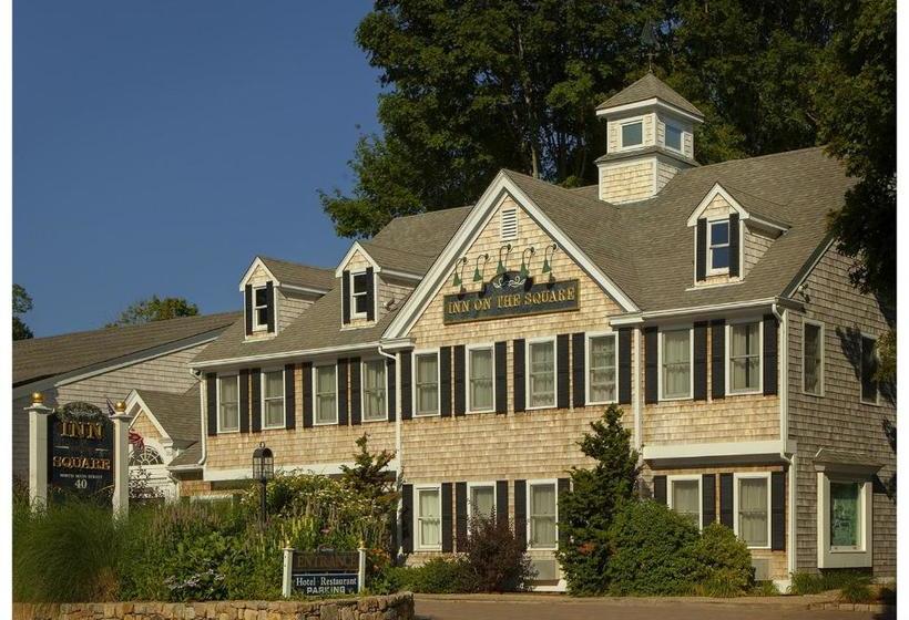 فندق Inn On The Square