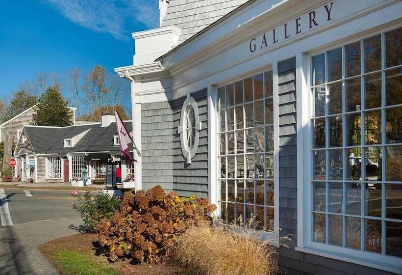 فندق Inn On The Square