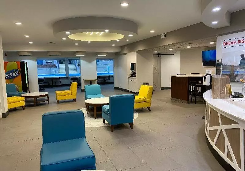 酒店 Nashville Airport