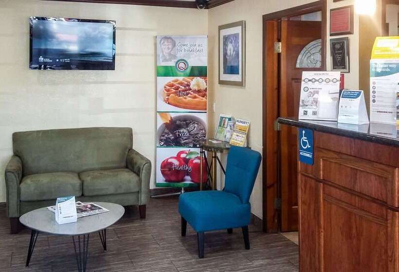 ホテル Quality Inn San Diego I 5 Naval Base