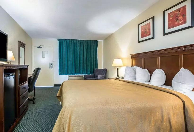 فندق Quality Inn San Diego I 5 Naval Base