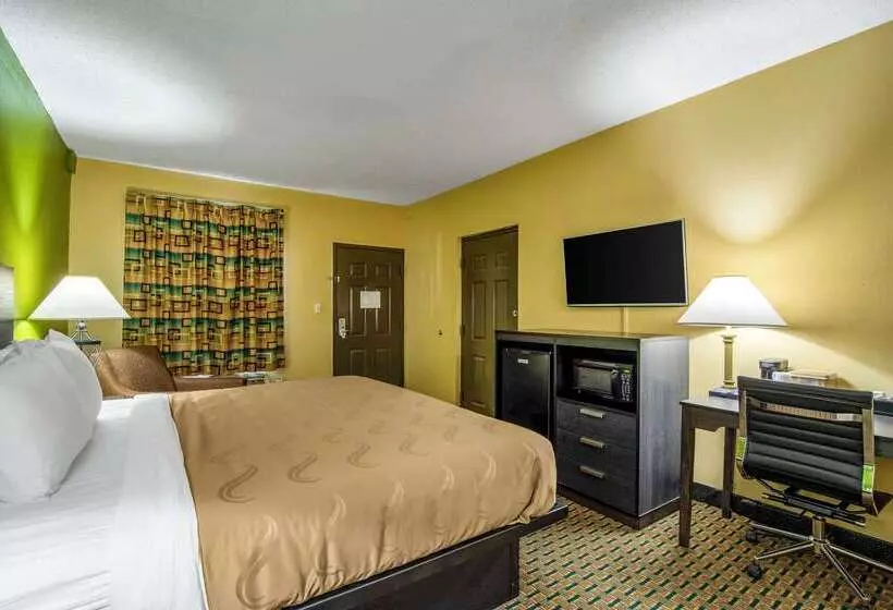 هتل Quality Inn West Columbia  Cayce