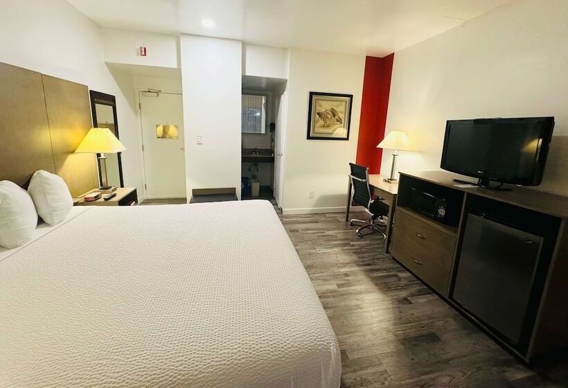 호텔 Ramada By Wyndham San Diego Airport