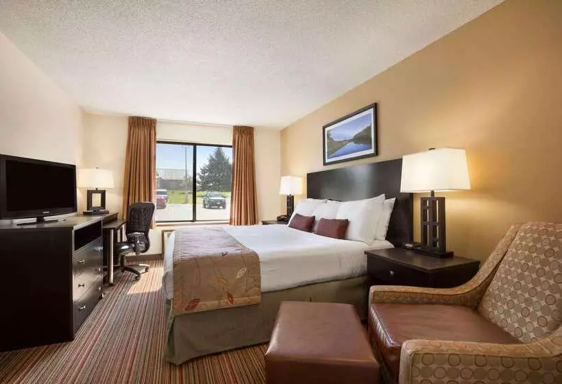 هتل Ramada By Wyndham Wisconsin Dells I 90