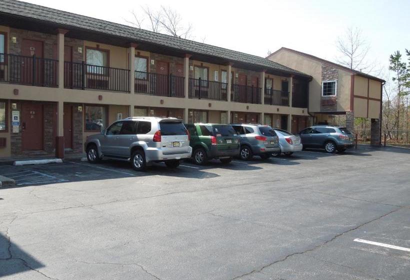 בית מלון כפרי Red Carpet Inn Absecon