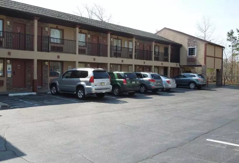 فندق Red Carpet Inn Absecon