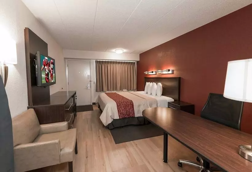 Отель Red Roof Inn Benton Harbor St Joseph