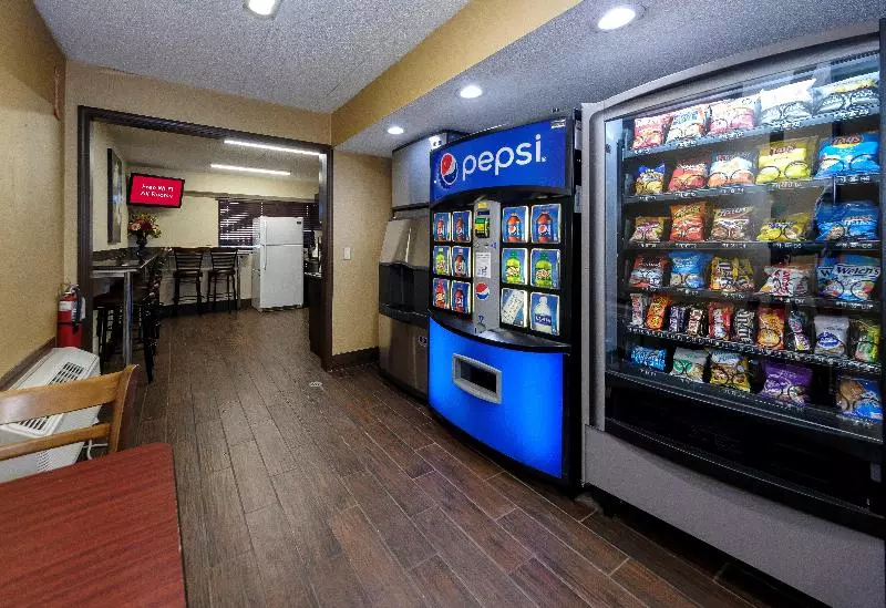 호텔 Red Roof Inn Lansing East Msu