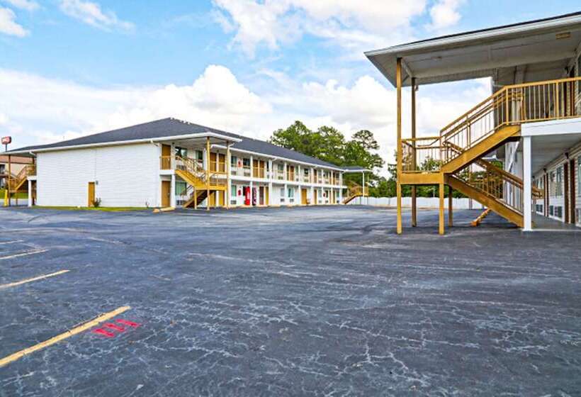 Отель Rodeway Inn