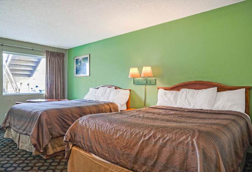 Отель Rodeway Inn