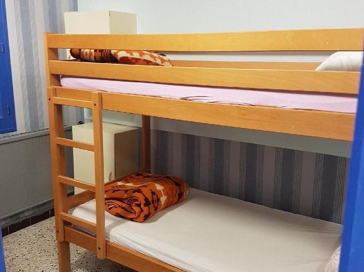 הוסטל Centre De Vacances La Sainte Famille