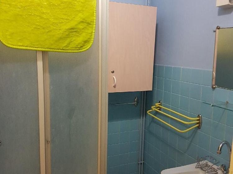 הוסטל Centre De Vacances La Sainte Famille