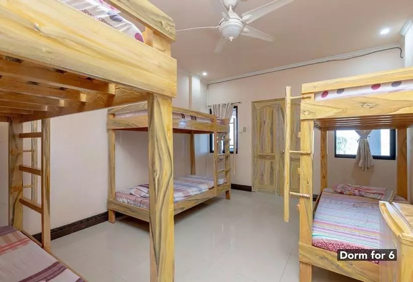 تختخواب و صبحانه Casa Royal Beach Siquijor