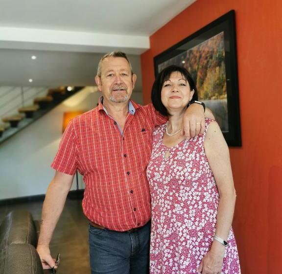 住宿加早餐  Le Clos Des Pierres Rouges