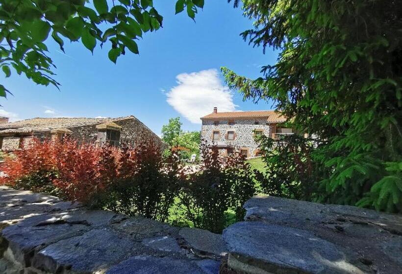 住宿加早餐  Le Clos Des Pierres Rouges