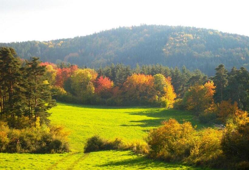 住宿加早餐  Le Clos Des Pierres Rouges