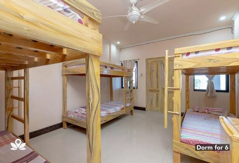 تختخواب و صبحانه Casa Royal Beach Siquijor
