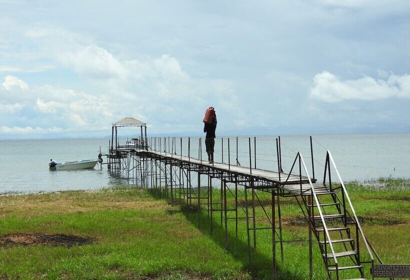 هتل Norman Carr Cottage