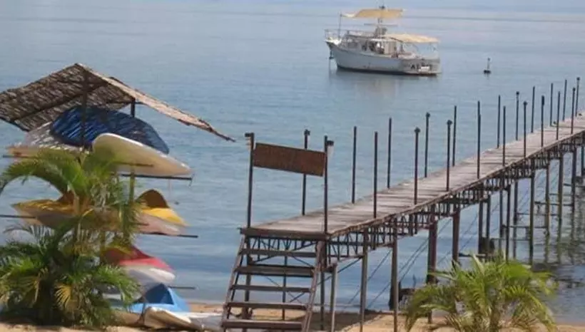 هتل Norman Carr Cottage