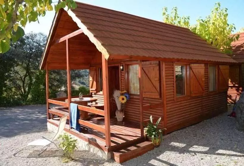 Hotelli Serra De Prades Resort   Campsite