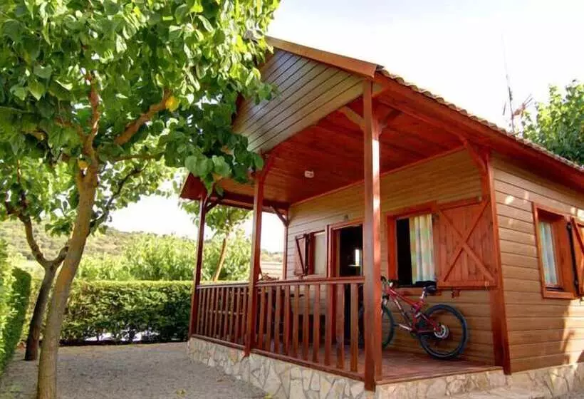 Hotelli Serra De Prades Resort   Campsite