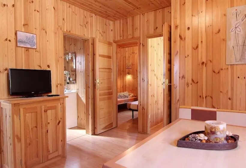 Hotelli Serra De Prades Resort   Campsite