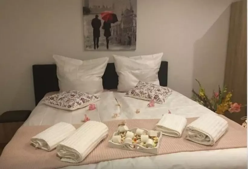 Oftersheim Apartment