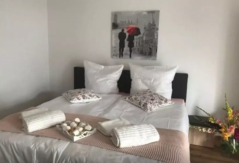 Oftersheim Apartment