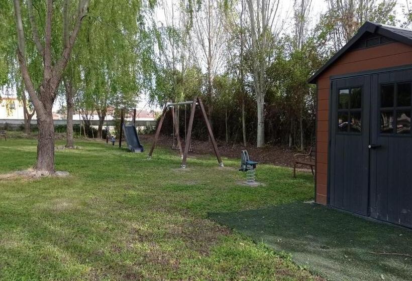 بنسيون La Posada Hípica