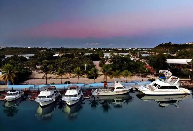 Harbour Club Villas & Marina