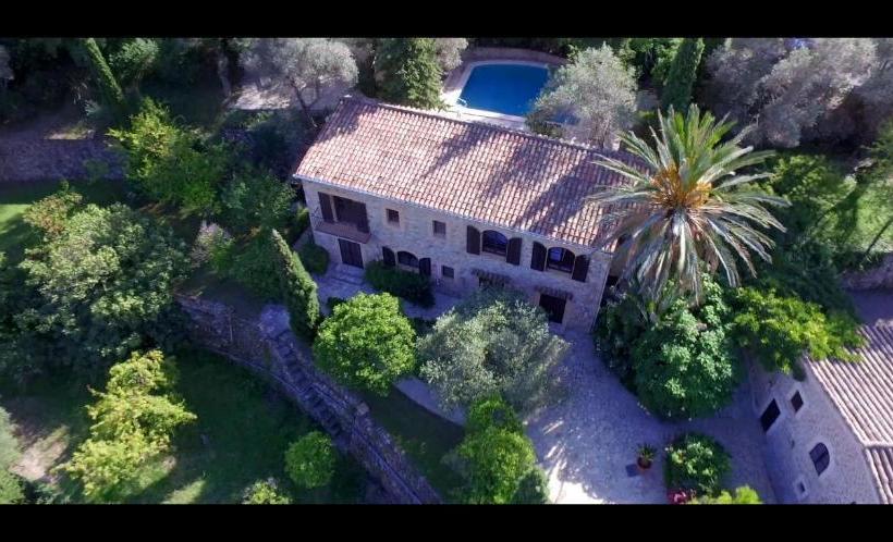 בית מלון כפרי Ca N Bando